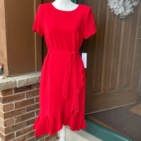 strapless open back dress Eleanor Plus Size Gown in Deep Red